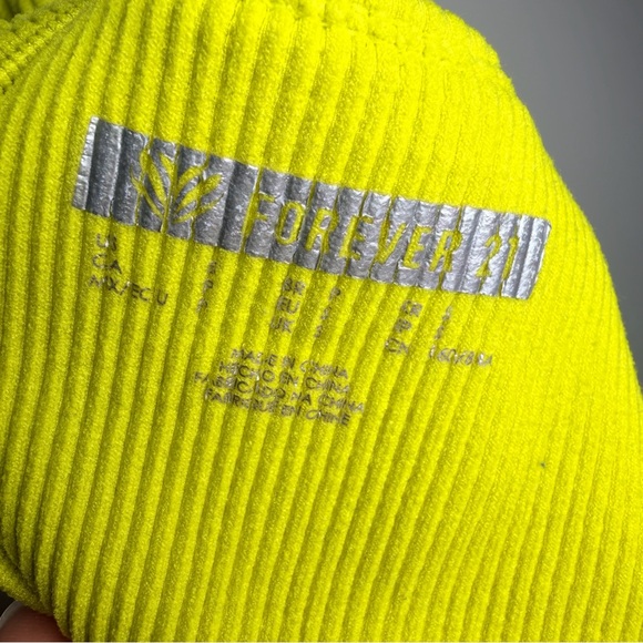 Forever 21 matching set activewear Neon Yellow Green lime short sport bra Small - Picture 5 of 6